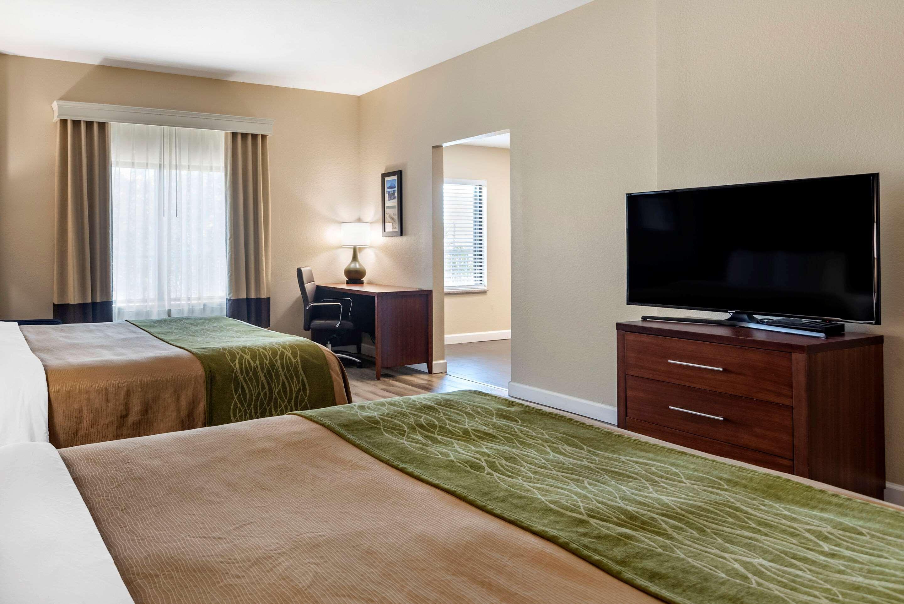 Comfort Inn & Suites Fort Walton Beach Esterno foto